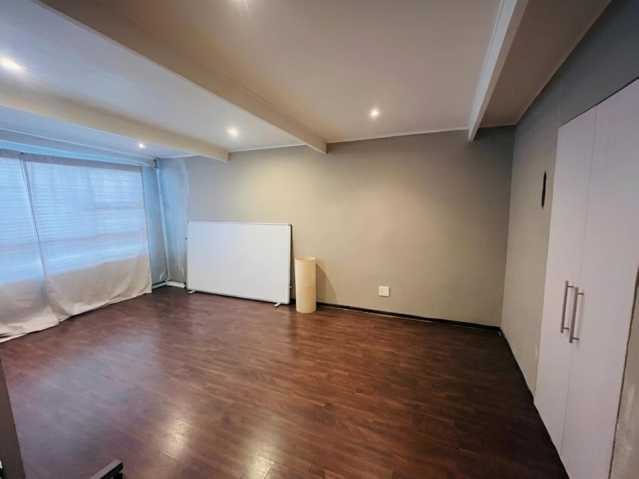 3 Bedroom Property for Sale in Wetton Western Cape